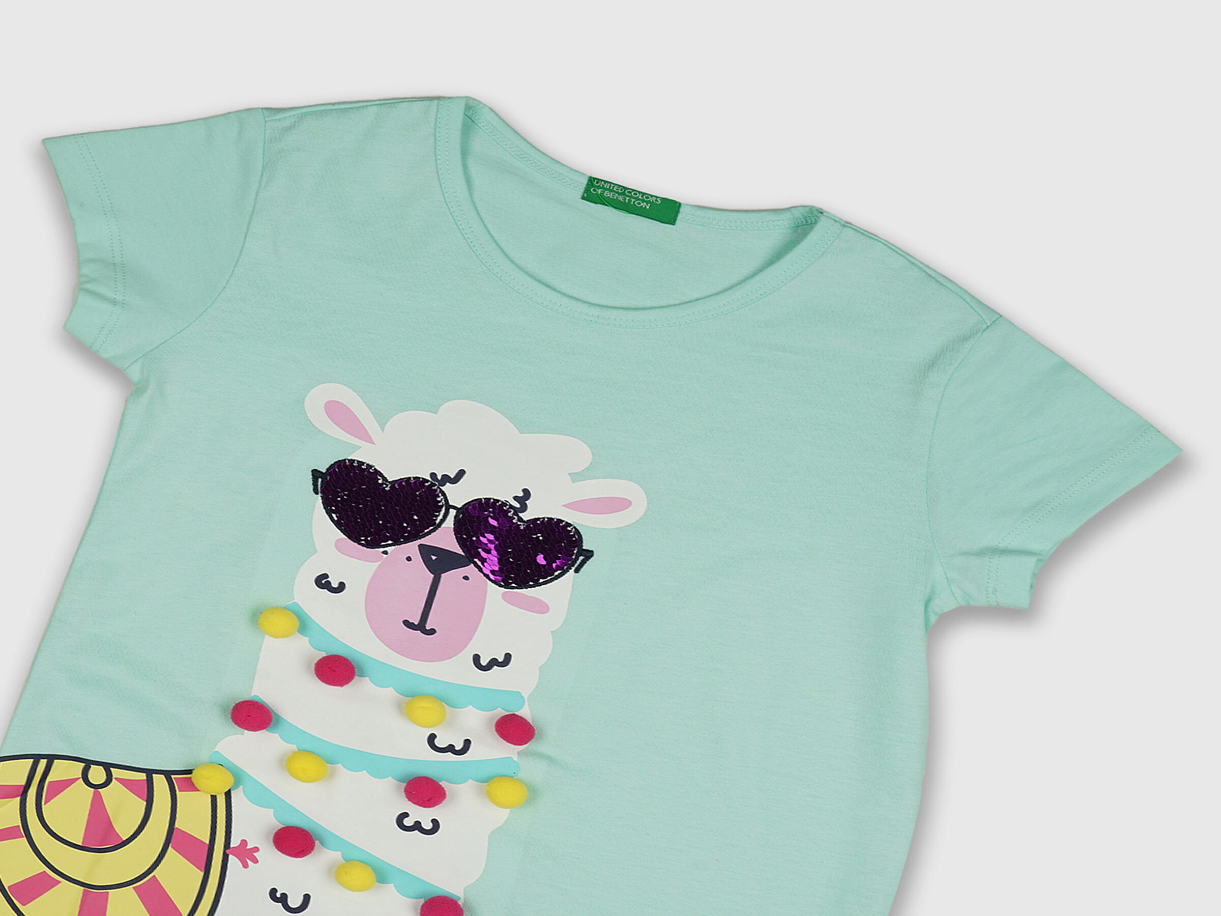 Llama WitHalf Sleeveequin Glasses image number 3